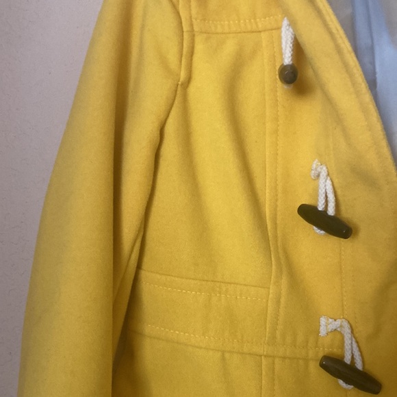 XS Old Navy Yellow coraline Jacket - Picture 2 of 3